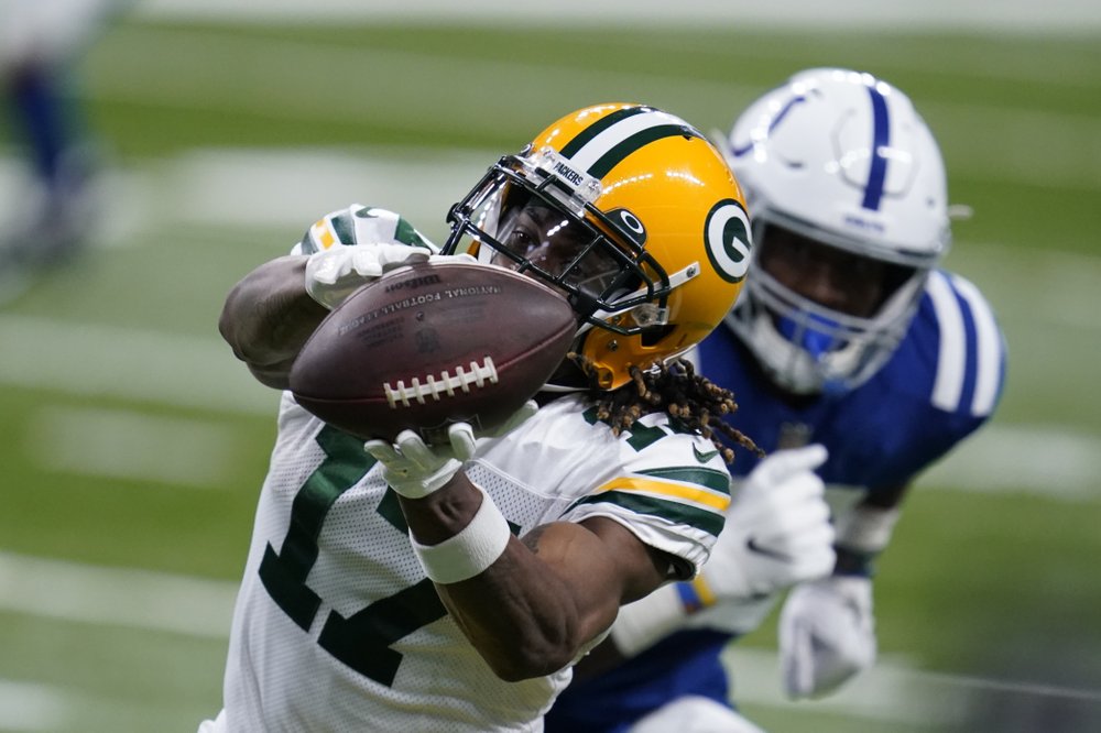 Tyreek Hill, Davante Adams prove themselves away from star quarterbacks