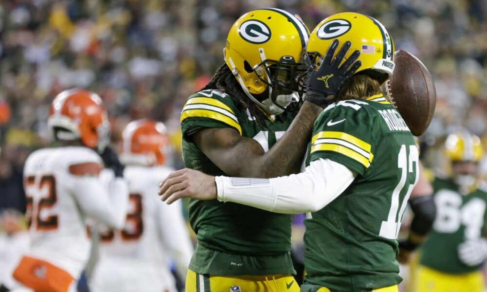 Packers' profits fall 11.7% after season in which they played one of their  home games overseas - WIZM 92.3FM 1410AM