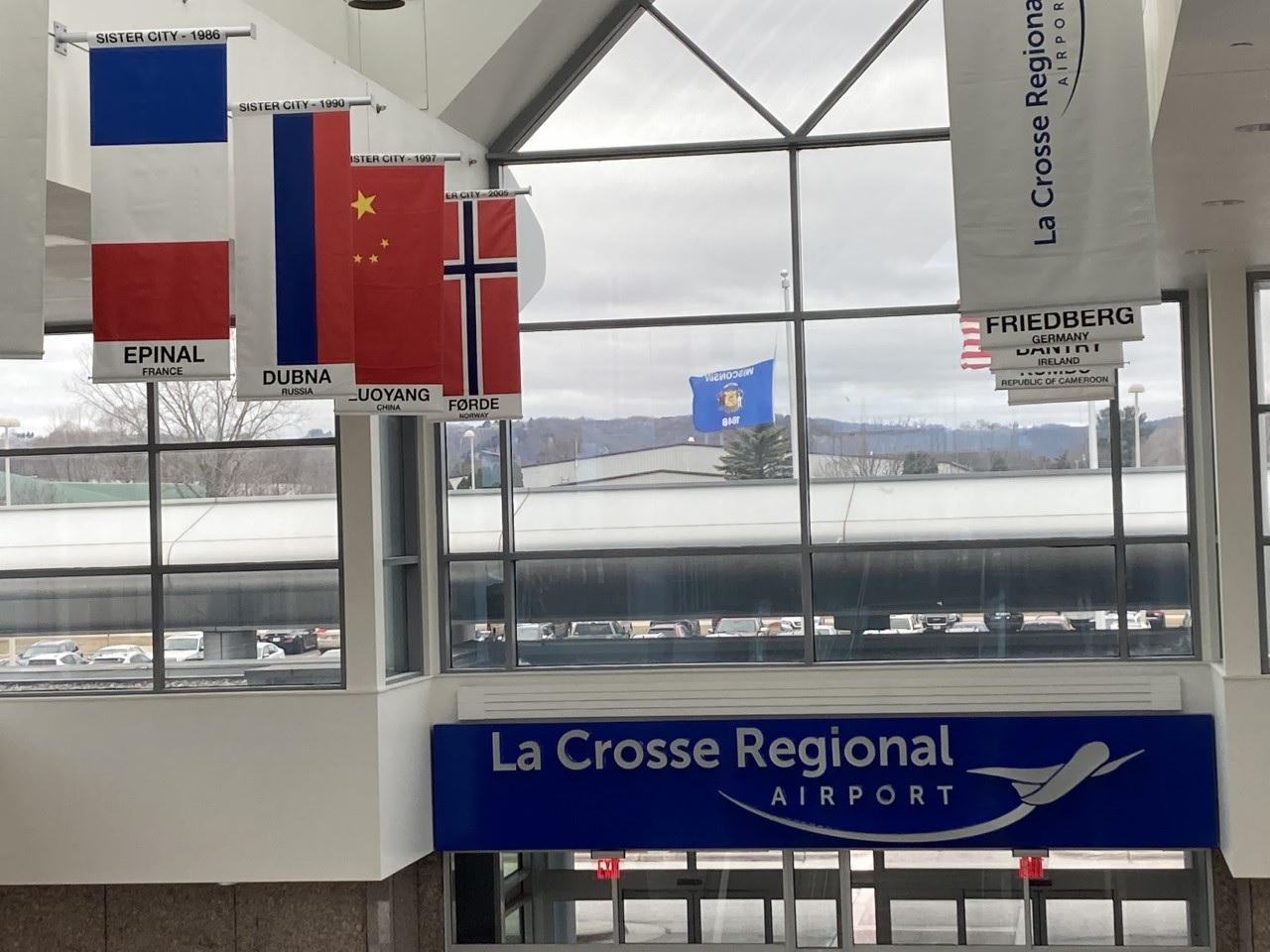 La Crosse Council Votes To Remove Russian Flag From Airport - Fox21Online