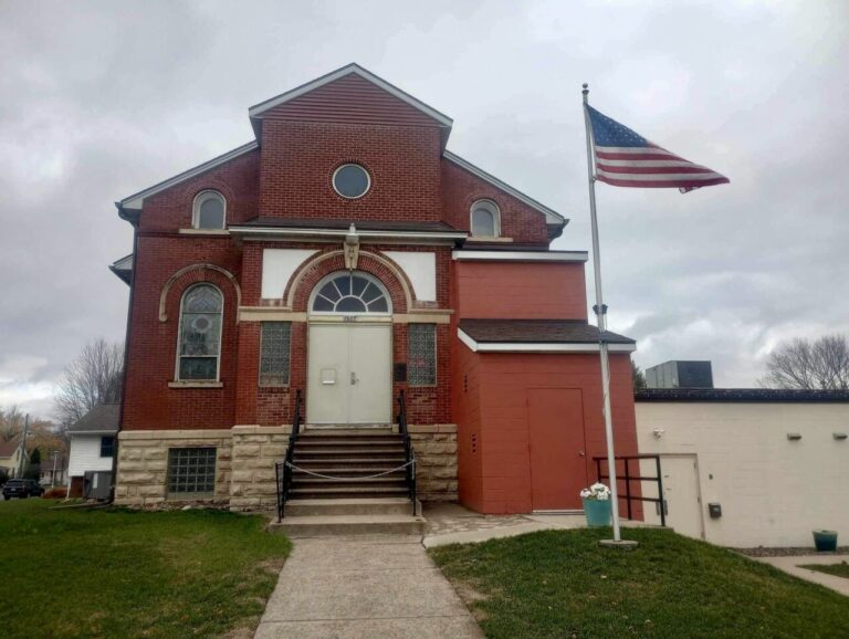 La Crosse senior center raising money for interior remodeling